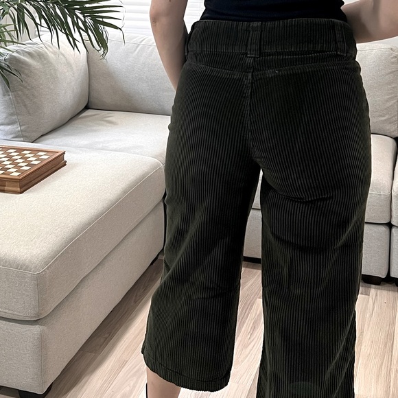 Pants - Picture 2 of 3
